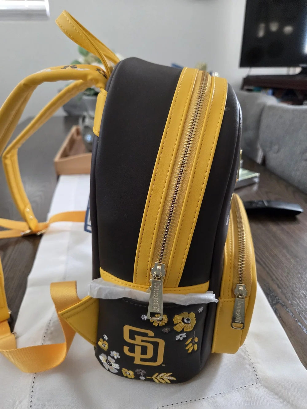 Loungefly x MLB San Diego Padres Floral Mini Backpack - Yellow & Brown